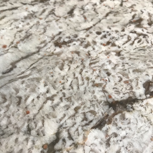 Meet your Posher, Ashley - Picture 1 of 1